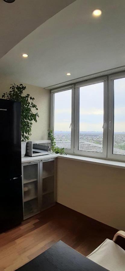 1/10 Вулиця Радунська Appartement Kiev Buitenkant foto