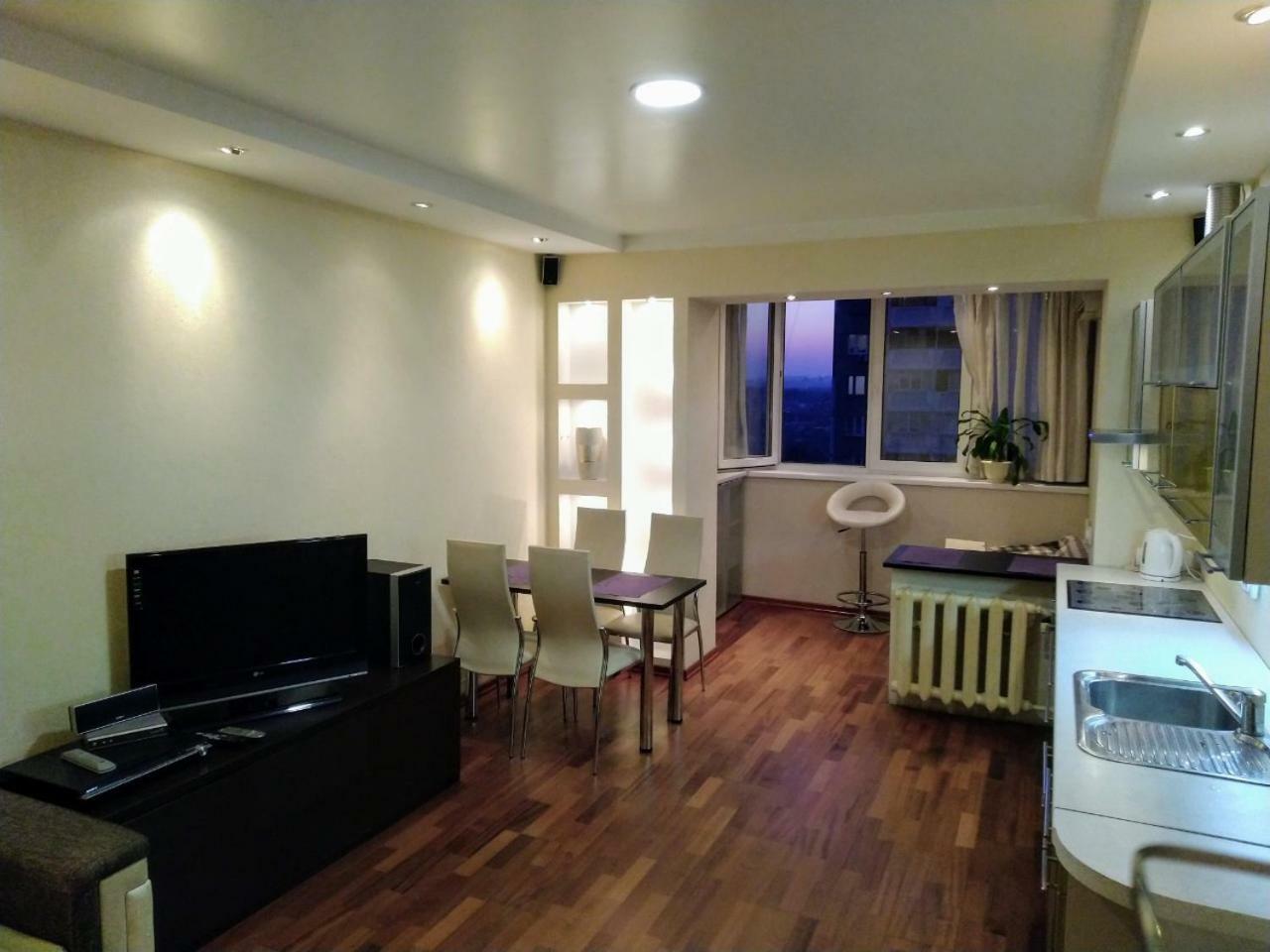 1/10 Вулиця Радунська Appartement Kiev Buitenkant foto